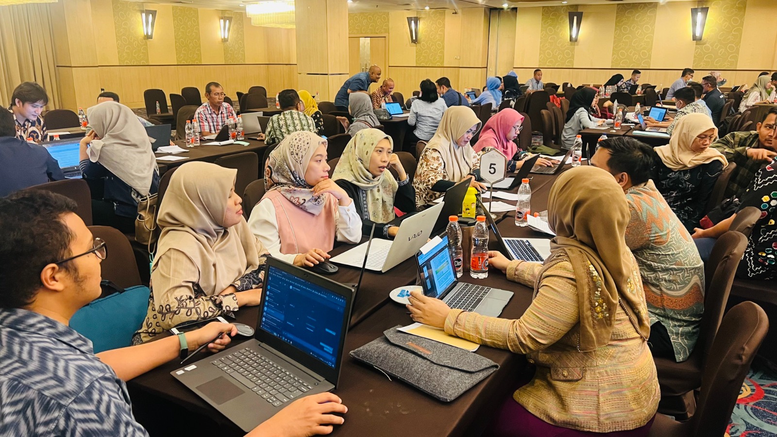 Rekonsiliasi dan Reviu Laporan Keuangan UAPPAB-E1 Ditjen P2P Semester I TA 2023